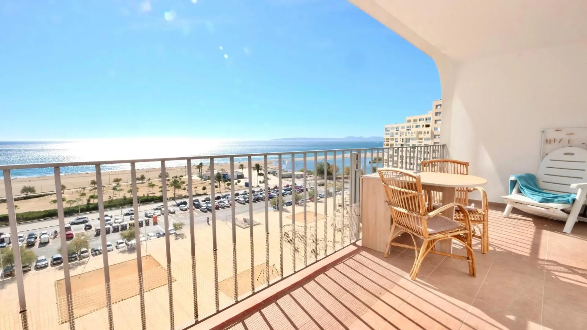 Delta Muga Silvia Apartment Empuriabrava
